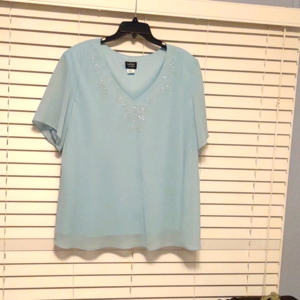 MSK Women blouse detailing on front 24W